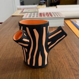 Wrong for Hay by Richard Woods Tree trunk Vase